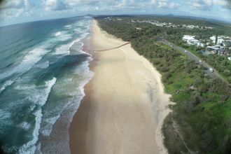 Beach erosion research - Dr Javier Leon