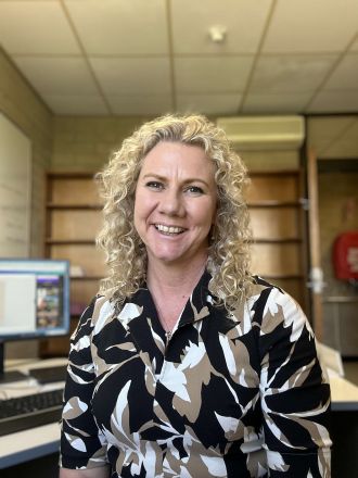 Dr Lisa Harrison