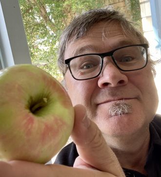 Associate Professor Jochen Kaempf