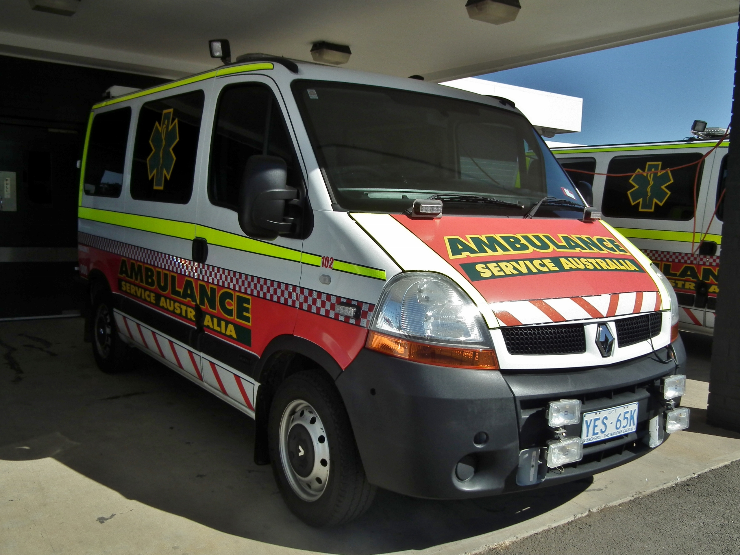 sv1ambo, CC BY 2.0 <https://creativecommons.org/licenses/by/2.0>, via Wikimedia Commons